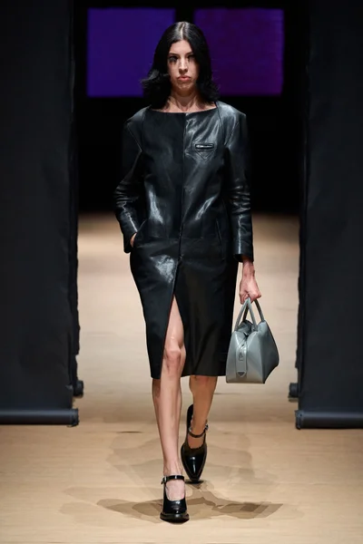 Look 38
